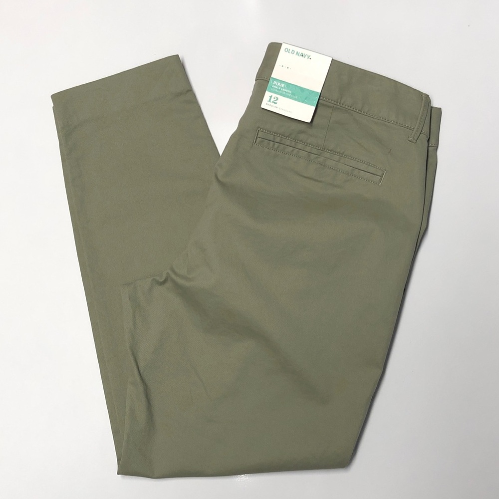 Old navy pixie chino ankle pants size 12R